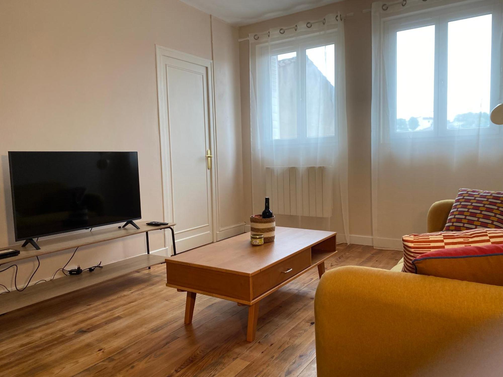Apartment Appt O En Couleurs Auch